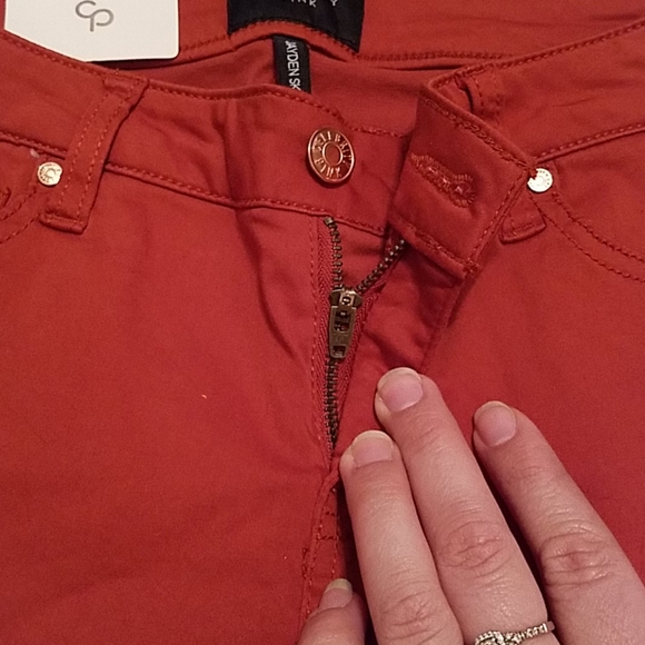 Celebrity pink pants - Picture 5 of 7